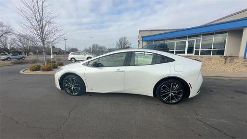 2024 Toyota Prius XLE