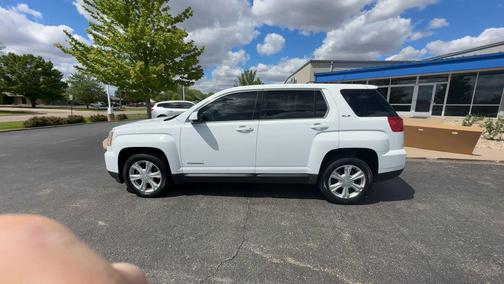 Summit White 2017 GMC Terrain SLE-1