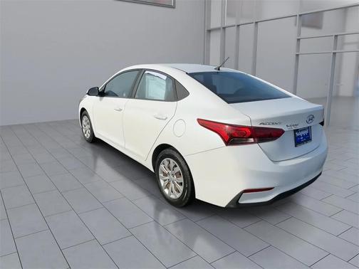 2018 Hyundai Accent SE
