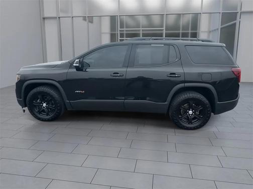 2021 GMC Acadia AT4