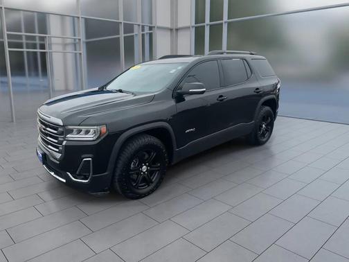 2021 GMC Acadia AT4
