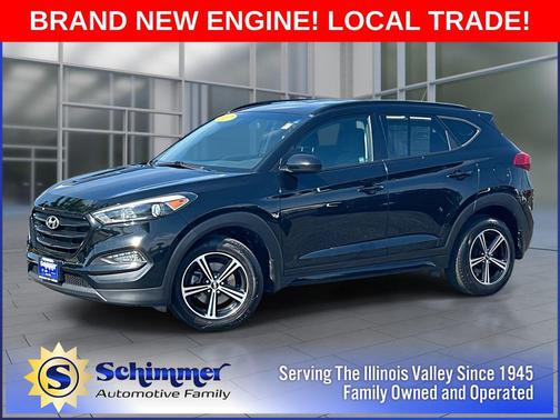 Black Noir Pearl 2017 Hyundai TUCSON SE