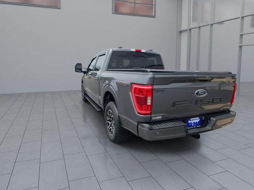 CARBONIZED GRAY METALLIC 2023 Ford F-150 XLT