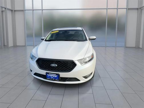 2016 Ford Taurus SEL