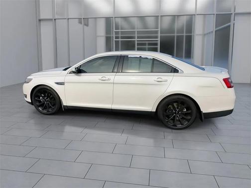 2016 Ford Taurus SEL