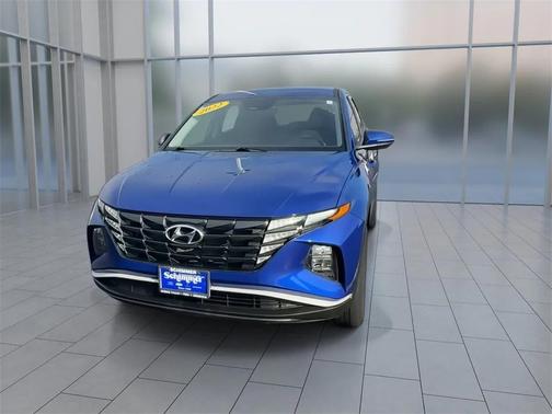 2022 Hyundai TUCSON SE