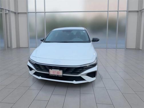 2025 Hyundai ELANTRA Sport