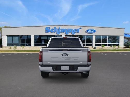 ICONIC SILVER METALLIC 2026 Ford F-150 XLT