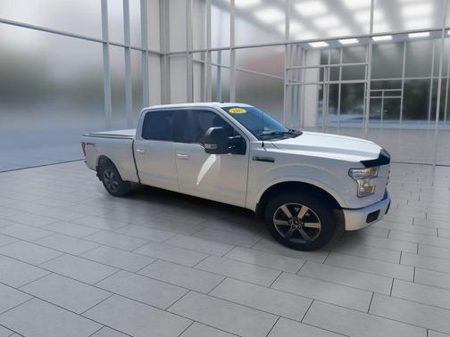 OXFORD WHITE 2017 Ford F-150 XLT