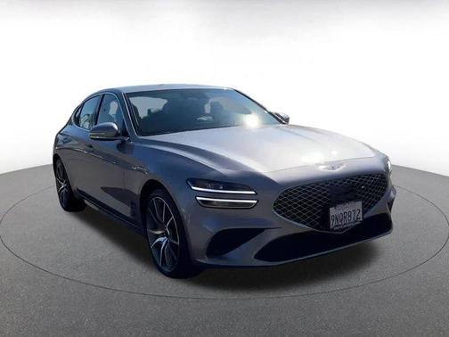 2025 Genesis G70 2.5T RWD