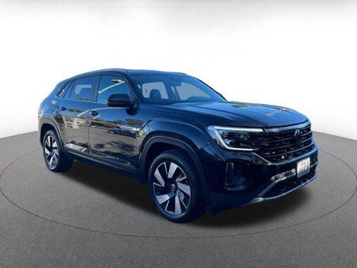 2024 Volkswagen Atlas Cross Sport 2.0T SE w/Technology 4MOTION