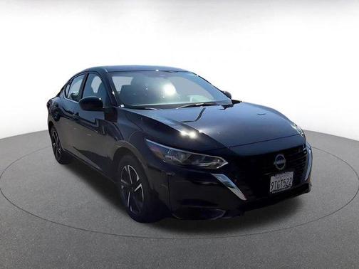 Super Black 2025 Nissan Sentra SV