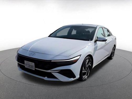 2025 Hyundai ELANTRA HEV Limited