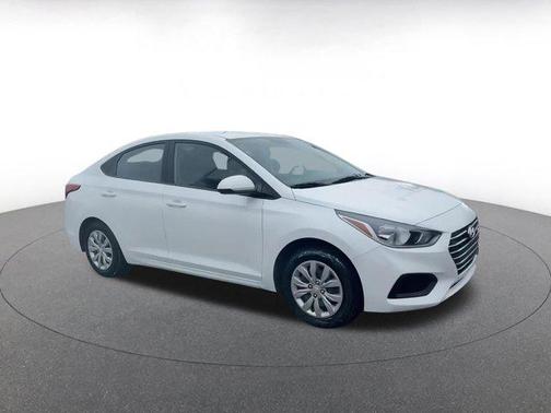 2022 Hyundai Accent SE