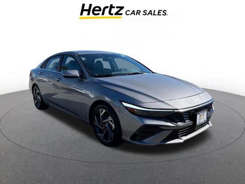 2025 Hyundai ELANTRA SEL