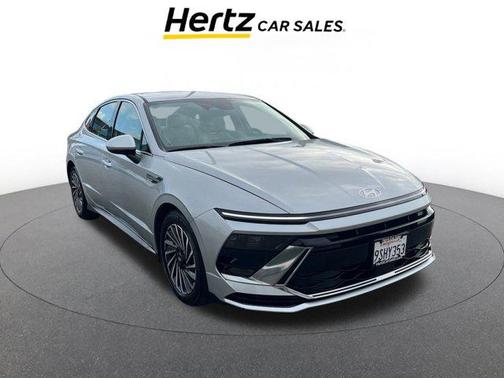 2025 Hyundai SONATA Hybrid SE