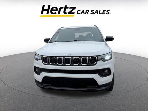 2023 Jeep Compass Latitude