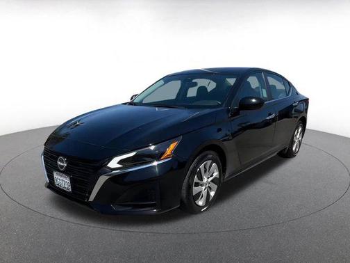 2024 Nissan Altima S FWD