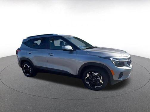 Steel Gray 2025 Kia Seltos S