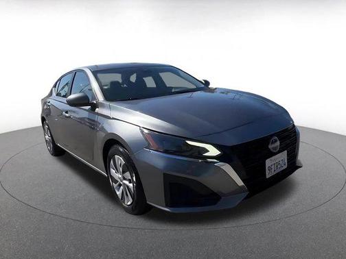 2023 Nissan Altima S FWD