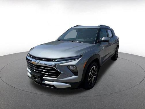 Sterling Gray Metallic 2025 Chevrolet Trailblazer LT