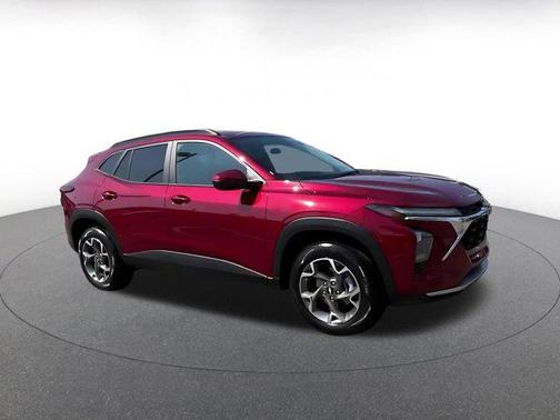 Crimson Metallic 2025 Chevrolet Trax LT