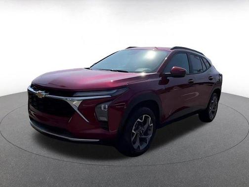 Crimson Metallic 2025 Chevrolet Trax LT