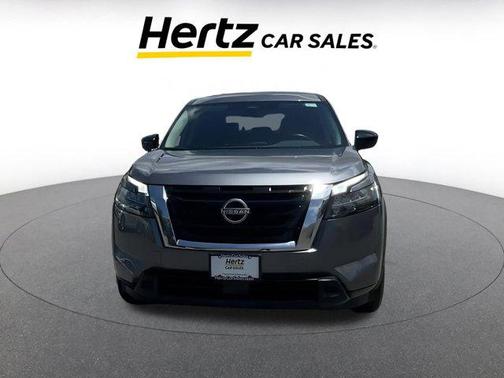 2024 Nissan Pathfinder S FWD