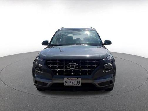 Ecotronic Gray 2025 Hyundai VENUE SEL