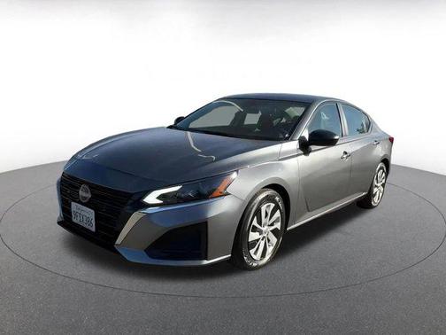 2024 Nissan Altima S FWD