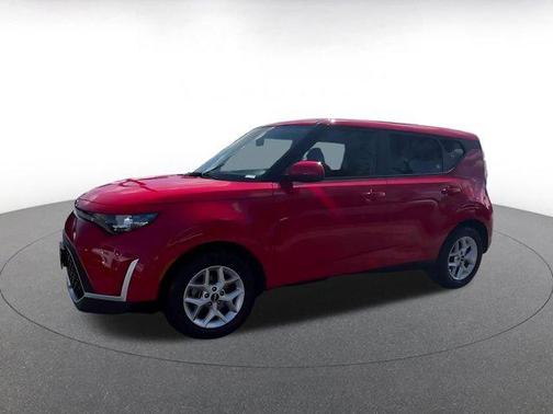 Inferno Red 2025 Kia Soul LX