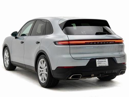 2024 Porsche Cayenne