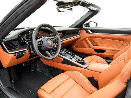 2026 Porsche 911 Carrera 4S Cabriolet