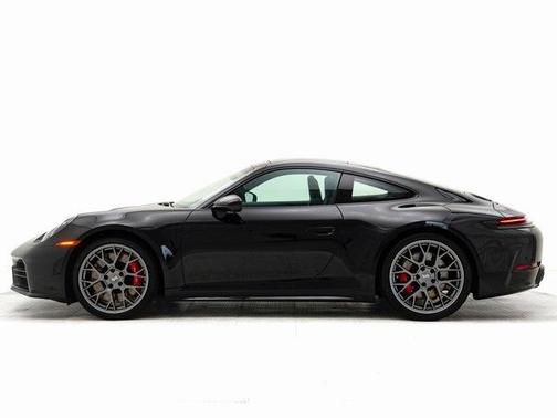 2025 Porsche 911 Carrera S