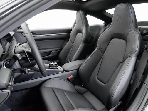 2025 Porsche 911 Carrera S