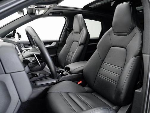 2024 Porsche Cayenne