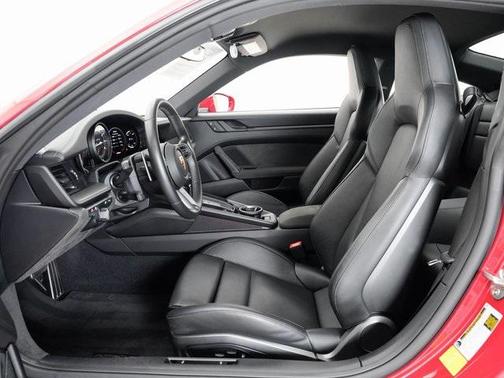 2024 Porsche 911 Carrera GTS