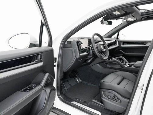 2024 Porsche Cayenne