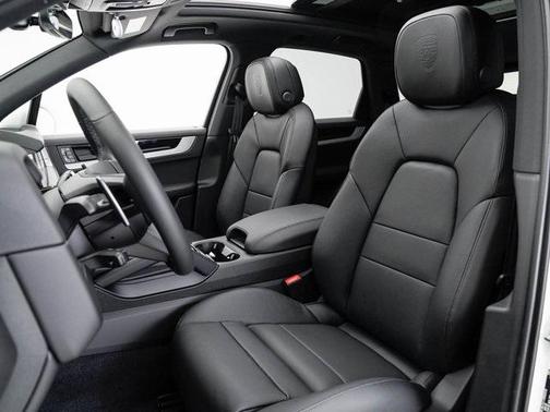 2024 Porsche Cayenne