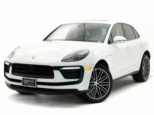 2024 Porsche Macan Base