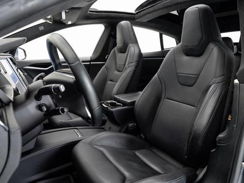 2016 Tesla Model S P90D