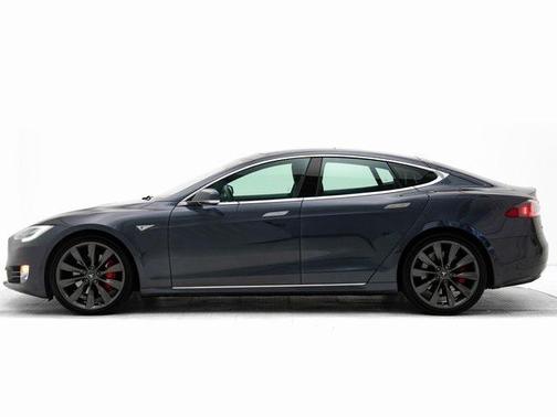 2016 Tesla Model S P90D