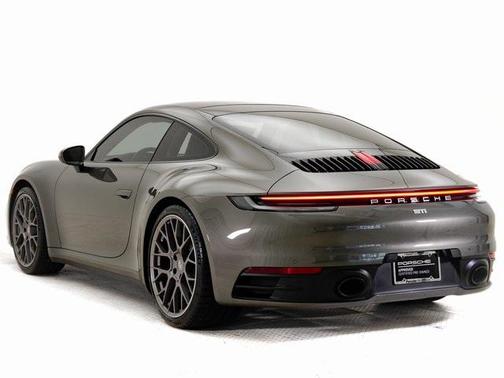 2023 Porsche 911 Carrera