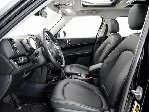 2019 MINI Countryman Cooper