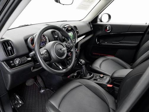 2019 MINI Countryman Cooper