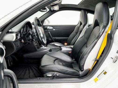 2011 Porsche 911 Turbo