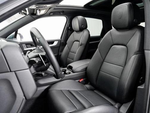 2025 Porsche Cayenne Cayenne