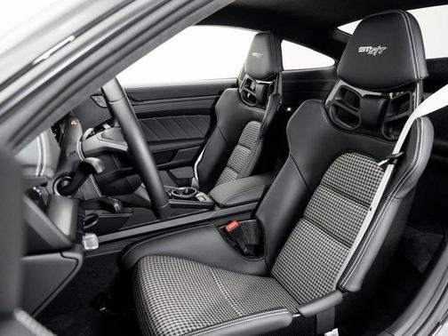 2024 Porsche 911 S/T