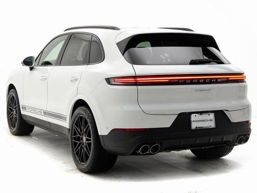 2025 Porsche Cayenne