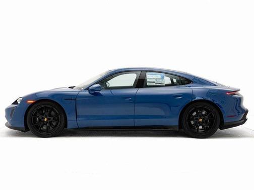 2024 Porsche Taycan GTS